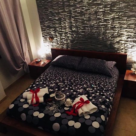 Bed and Breakfast Il Mandarino Decimomannu Exterior foto