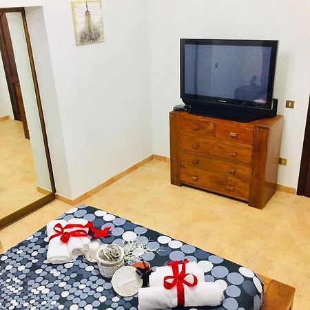 Bed and Breakfast Il Mandarino Decimomannu Exterior foto